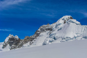 Montaña con nieve en el Cocuy